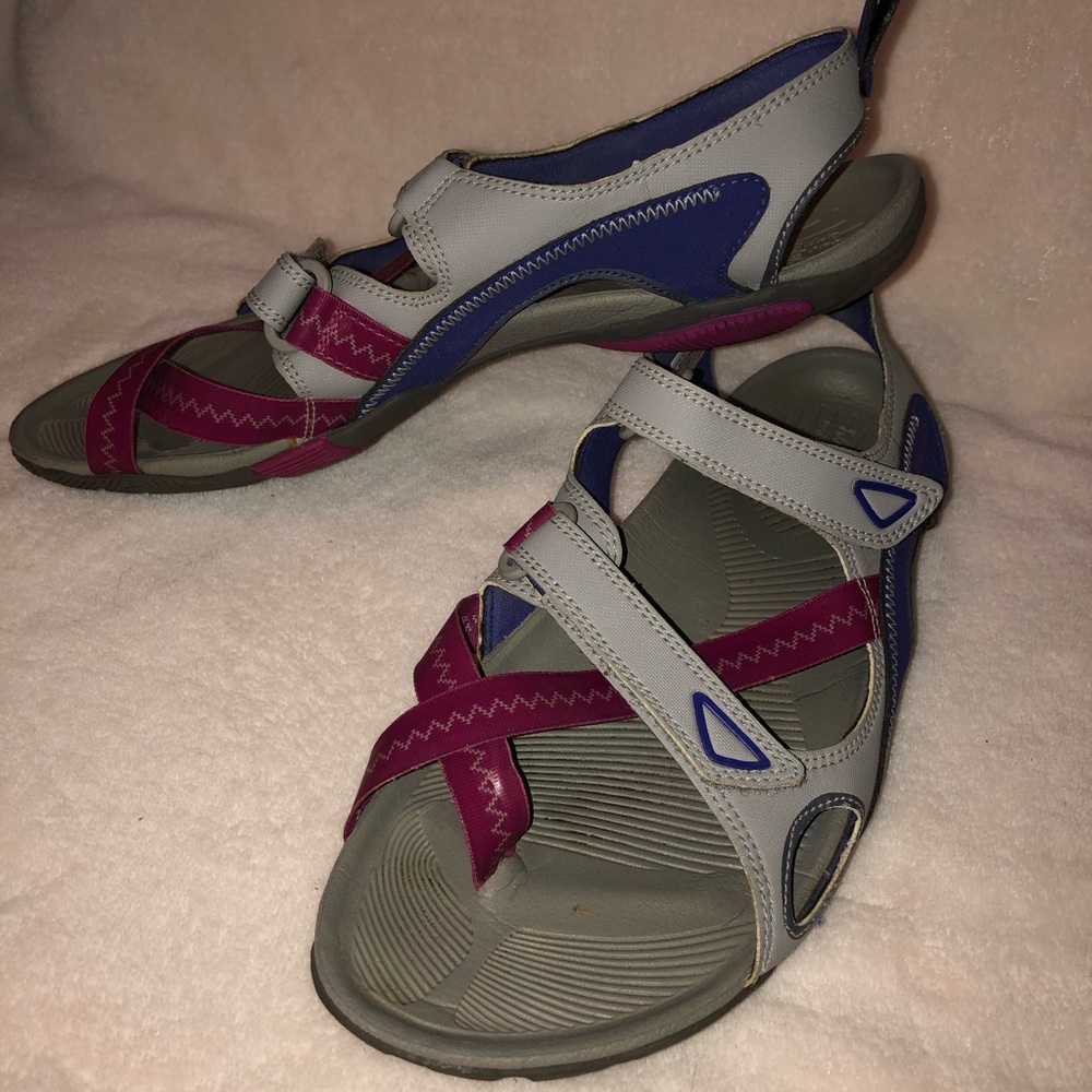 GUC Merrill Sandals - Picture 4 of 4